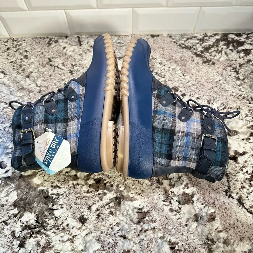 Baretraps Duck Boots Size 11 NWT